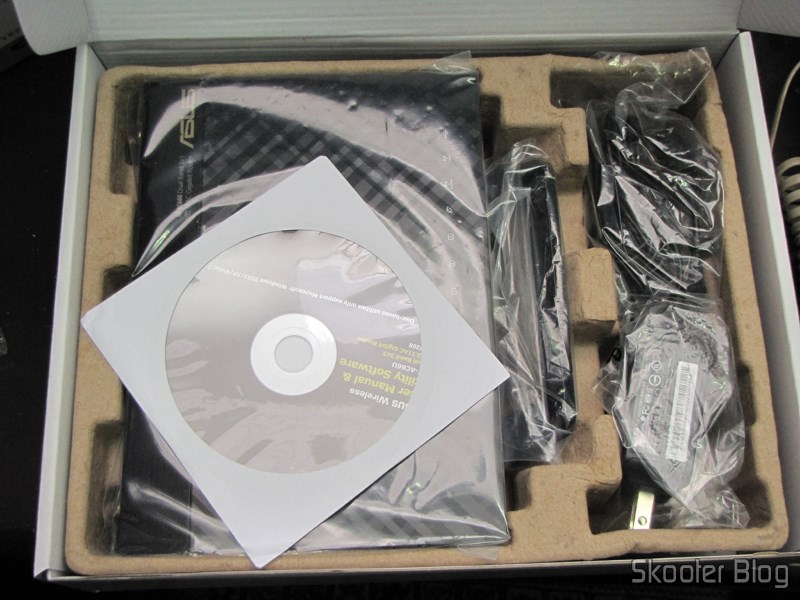 eBay: Roteador Wireless Gigabit 1300Mbps ASUS RT-AC66U (ASUS RT-AC66U 1300 Mbps Gigabit Wireless Router) 8 Roteador Wireless Gigabit 1300Mbps ASUS RT-AC66U (ASUS RT-AC66U 1300 Mbps Gigabit Wireless Router) na caixa