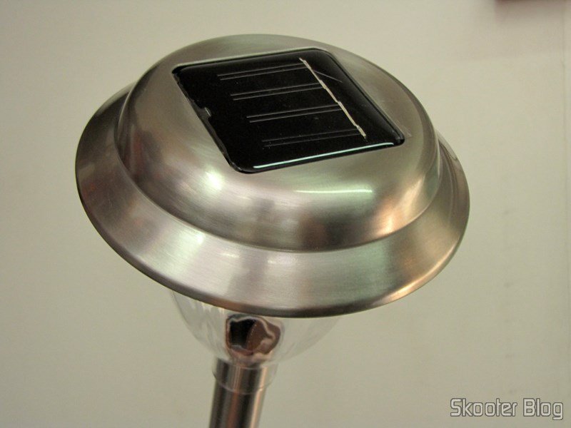 DealExtreme: Lâmpadas de Jardim de Aço Inoxidável com Luz de LED Branca Auto-Recarregável com Energia Solar (1*AA) (Stainless Steel Solar Powered Self-Recharged LED White Light Lawn Lamp (1*AA)) 8 Sensor solar da Lâmpada de Jardim de Aço Inoxidável com Luz de LED Branca Auto-Recarregável com Energia Solar (1*AA) (Stainless Steel Solar Powered Self-Recharged LED White Light Lawn Lamp (1*AA))