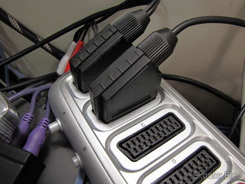 Play-Asia: Cabo SCART RGB para Super Nintendo (SNES), Super Famicom, Gamecube e Nintendo 64 (RGB Cable) 9 Cabo SCART RGB para Super Nintendo (SNES), Super Famicom, Gamecube e Nintendo 64 (RGB Cable), ligado ao Switch SCART RGB