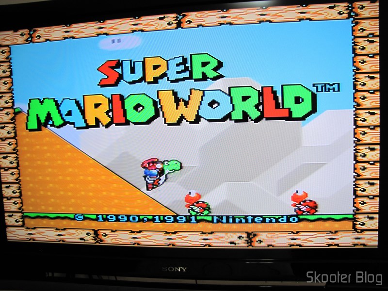 Play-Asia: Cabo SCART RGB para Super Nintendo (SNES), Super Famicom, Gamecube e Nintendo 64 (RGB Cable) 12 Imagem do Super Nintendo com o Cabo SCART RGB para Super Nintendo (SNES), Super Famicom, Gamecube e Nintendo 64 (RGB Cable)