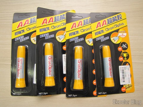 4 Tubos de Super Cola Instantânea Aron Alpha (Aron Alpha Instant Super Glue)
