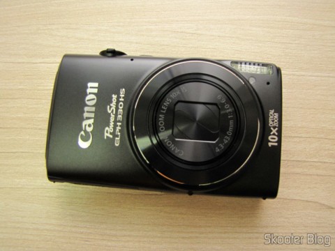 Amazon via Shipito: Câmera Digital Canon PowerShot ELPH 330 HS 12.1 MP Wi-Fi CMOS Zoom Óptico 10X Lentes 24mm Video Full HD 1080p (Canon PowerShot ELPH 330 HS 12.1 MP Wi-Fi Enabled CMOS Digital Camera with 10x Optical Zoom 24mm Wide-Angle Lens and 1080p Full HD Video (Black)) 20 Câmera Digital Canon PowerShot ELPH 330 HS 12.1 MP Wi-Fi CMOS Zoom Óptico 10X Lentes 24mm Video Full HD 1080p (Canon PowerShot ELPH 330 HS 12.1 MP Wi-Fi Enabled CMOS Digital Camera with 10x Optical Zoom 24mm Wide-Angle Lens and 1080p Full HD Video (Black))