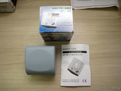 PriceAngels: Outra Opção para Compras direto de Hong Kong 11 Caixa, Estojo e Manual do Monitor de Pressão Arterial de Pulso Totalmente Automático (Fully Automatic Wrist Blood Pressure Pulse Monitor)