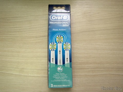 3 Refis Oral-B Floss Action para Escova Elétrica (Oral-B Professional Floss Action Replacement Brush Head 3 Count)