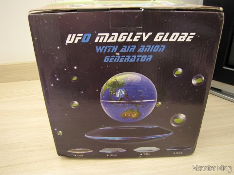 Globo Flutuante Maglev UFO Cheerlink 106mm c/ Gerador de Ânions (CHEERLINK 106mm UFO Maglev Floating Globe w/ Anion Generator – Blue + Black (US Plug / AC 100~240V)), em sua embalagem