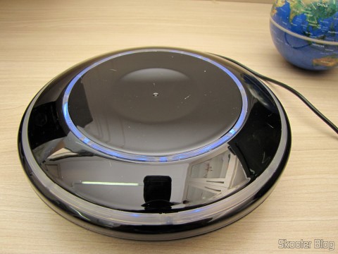 Base do Globo Flutuante Maglev UFO Cheerlink 106mm c/ Gerador de Ânions (CHEERLINK 106mm UFO Maglev Floating Globe w/ Anion Generator – Blue + Black (US Plug / AC 100~240V))
