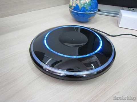 Base do Globo Flutuante Maglev UFO Cheerlink 106mm c/ Gerador de Ânions (CHEERLINK 106mm UFO Maglev Floating Globe w/ Anion Generator – Blue + Black (US Plug / AC 100~240V))