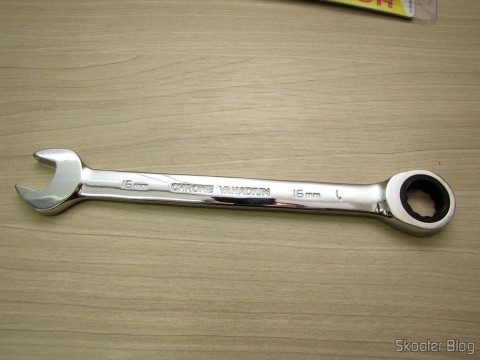 DealExtreme (DX): Chave Combinada (Chave de Boca) com Catraca Aço Cromo-Vanádio 16mm REWIN (Chrome Vanadium Steel Ratchet Combination Spanner Wrench (16mm)) 11 Chave Combinada (Chave de Boca) com Catraca Aço Cromo-Vanádio 16mm REWIN (Chrome Vanadium Steel Ratchet Combination Spanner Wrench (16mm))