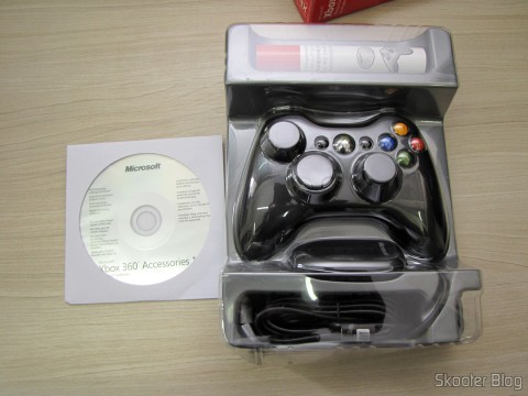Desembalando o Controlador sem Fio de XBox 360 para Windows com Receptor Novo e Lacrado (Brand New & Factory Sealed Xbox 360 Wireless Controller For Windows Black)