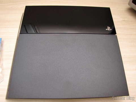 Console Playstation 4 (PS4)