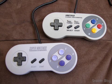 Mariio128: Gamepad de Super Nintendo (SNES) para PC Buffalo (Super Nintendo Famicom SNES Gamepad for PC (PC) (BUFFALO)) 4 Comparando o Gamepad de Super Nintendo (SNES) para PC Buffalo (Super Nintendo Famicom SNES Gamepad for PC (PC) (BUFFALO)) com o Gamepad original do Super Nintendo (SNES)