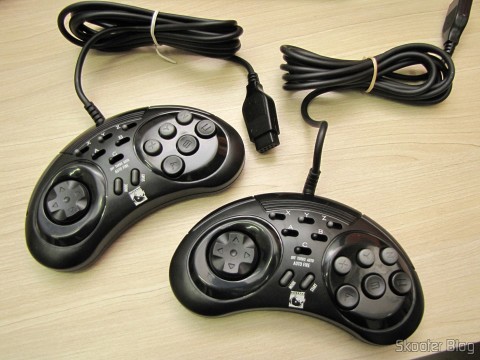 eBay via Shipito: Mais 2 Controladores de 6 Botões ASCII ‘Rhino’ para Mega Drive 9 Os dois Controladores de 6 Botões ASCII ‘Rhino’ para Mega Drive (NEW Sega Genesis 6 Button RHINO PAD controller control)