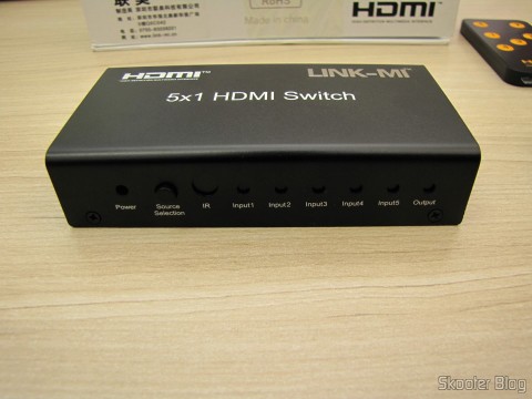 DealExtreme (DX): Switch HDMI c/ Controle Remoto LINK-MI LM-SW04 1080p 3D 5 entradas p/ 1 saída (LINK-MI LM-SW04 1080P 3D 5 in 1 out HDMI Switch w/ Remote Control – Black) 17 Switch HDMI c/ Controle Remoto LINK-MI LM-SW04 1080p 3D 5 entradas p/ 1 saída (LINK-MI LM-SW04 1080P 3D 5 in 1 out HDMI Switch w/ Remote Control - Black)