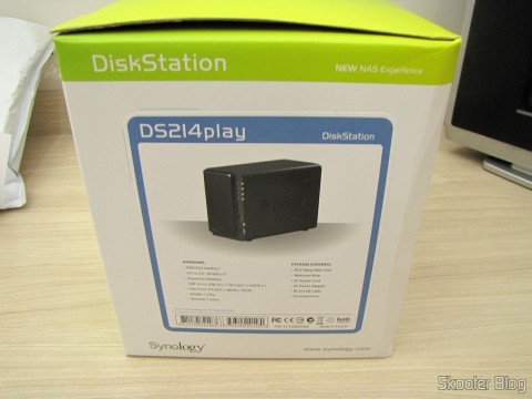 Synology America DiskStation 2-Bay Diskless Network Attached Storage (DS214play), em sua embalagem