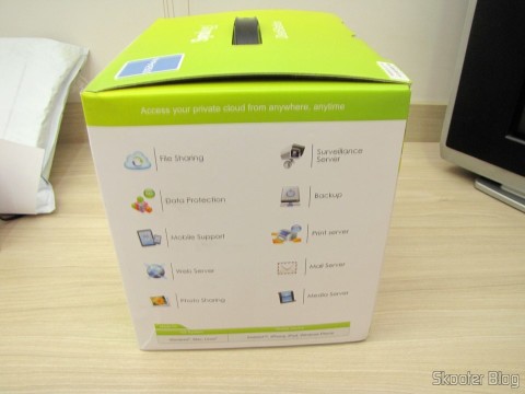 Synology America DiskStation 2-Bay Diskless Network Attached Storage (DS214play), em sua embalagem