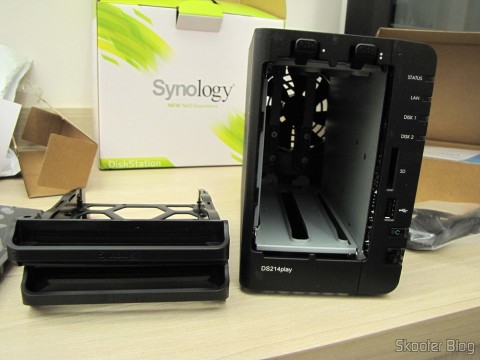 Por dentro do Synology America DiskStation 2-Bay Diskless Network Attached Storage (DS214play)