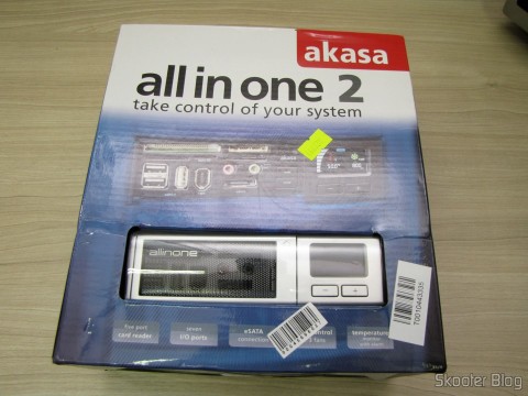 DealExtreme (DX): Painel Frontal Multifuncional Akasa AK-ALL-02SL All-in-One 2 para baias de 5.25" Prata 5 Painel Frontal Multifuncional Akasa AK-ALL-02SL All-in-One 2 para baias de 5.25" Prata, em sua embalagem