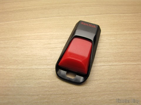 SanDisk Cruzer Edge 64 GB USB Flash Drive
