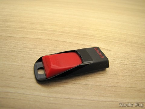SanDisk Cruzer Edge 64 GB USB Flash Drive