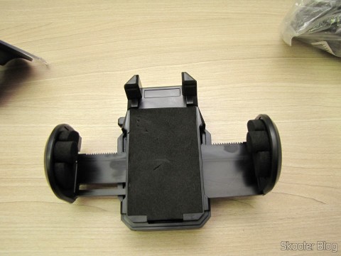 Suporte Giratório Universal de Celular/GPS para Carro (Universal Car Swivel Mount Holder – Black)