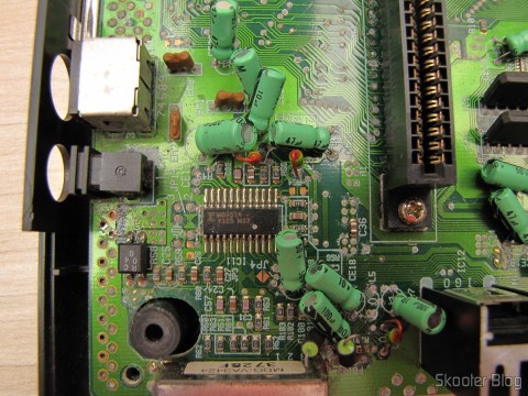 Mega Drive III da Tec Toy, com PCB VA0