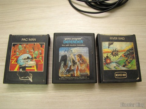 Os cartuchos Pac Man, Defender e River Raid