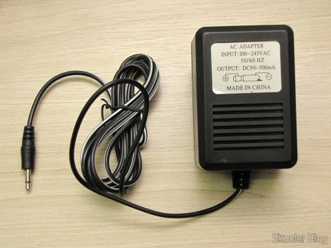 Fonte de Alimentação para Atari 2600 da Retro-bit,