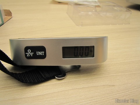 Balança Digital de Bagagem com LCD 1.4″ 50Kg/50g (1.4″ LCD Digital Luggage Scale – 50kg/50g (1 x CR2032))