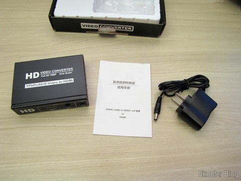 Conversor de Video Componente (YPbPr), S-Video, Video Composto (CVBS) e Áudio Estéreo para HDMI (YPbPr + CVBS + S-video to HDMI Video Converter - Black (100~240V)), com manual de instruções e fonte de alimentação