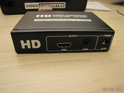 Parte Frontal do Conversor de Video Componente (YPbPr), S-Video, Video Composto (CVBS) e Áudio Estéreo para HDMI (YPbPr + CVBS + S-video to HDMI Video Converter - Black (100~240V))