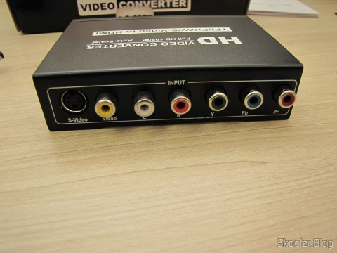 Parte Traseira do Conversor de Video Componente (YPbPr), S-Video, Video Composto (CVBS) e Áudio Estéreo para HDMI (YPbPr + CVBS + S-video to HDMI Video Converter - Black (100~240V))