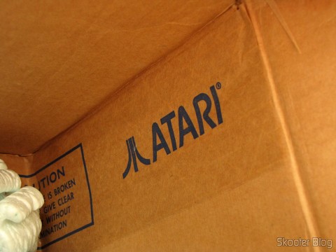 Pacote da Best Electronics com os acessórios de Atari 2600