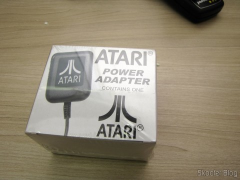 Atari US 2600/2600A/2600JR Power Adapter, na embalagem lacrada