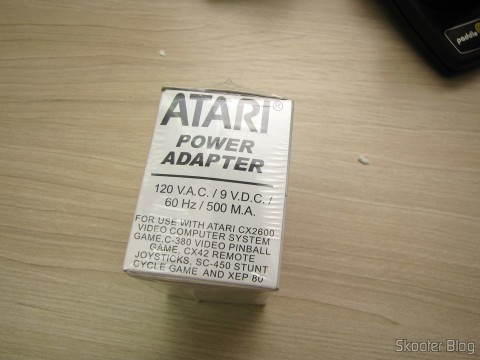 Atari US 2600/2600A/2600JR Power Adapter, na embalagem lacrada