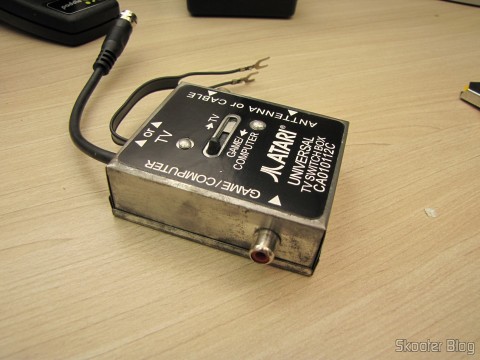 US Universal Deluxe Cable Ready TV Switchbox
