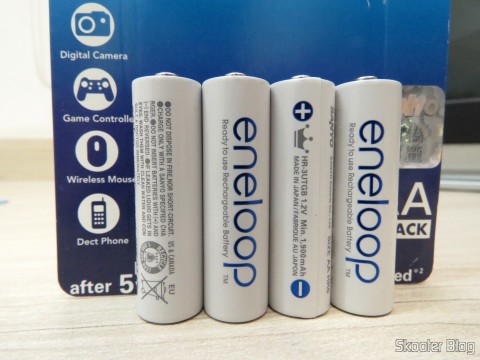 4 Pilhas Recarregáveis AA NiMH 1.2V 1900mAh Sanyo Eneloop Genuínas
