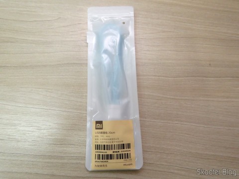 Xiaomi Flat Micro USB Male to USB 2.0 Male Data Sync / Charging Cable – Blue (20cm), em sua embalagem