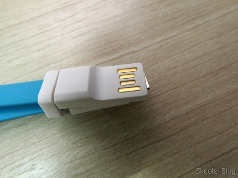 Xiaomi Flat Micro USB Male to USB 2.0 Male Data Sync / Charging Cable – Blue (20cm)