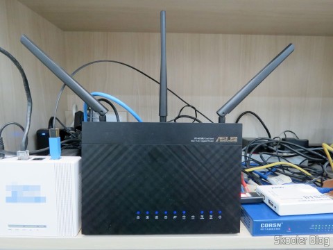 DPS Protetor Contra Raios p / Cabos Clamper 13 Roteador ASUS RT-AC68U, fazendo o balaceamento de carga entre a conexão de fibra óptica e a conexão ADSL