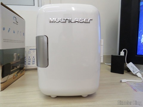 Mini Geladeira Portátil 12V ou 110V com 4 Litros de Capacidade, Função Esquenta e Resfria - Multilaser 10 Mini Geladeira Portátil 12V ou 110V com 4 Litros de Capacidade, Função Esquenta e Resfria - Multilaser