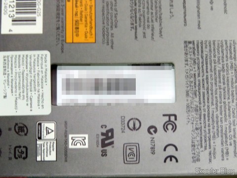 SanDisk Ultra II 240GB SATA III 2.5-Inch 7mm Height Solid State Drive (SSD) With Read Up To 550MB/s- SDSSDHII-240G-G25 em sua embalagem