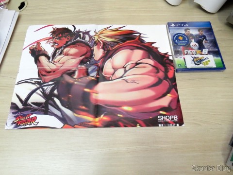 Pôster do Street Fighter veio como brinde acompanhando o Fifa 16 (PS4)