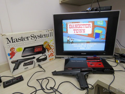 Master System II rodando o Gangster Town com o Master Everdrive