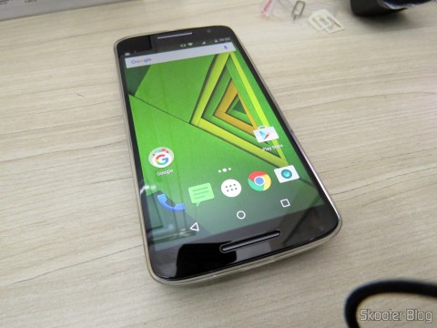Motorola Moto X Play de 32GB, com capa