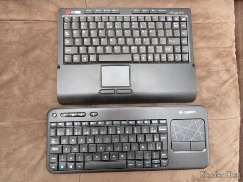 Teclado sem Fio Com Mouse Touch K400R Logitech 22 Teclado Sem Fio 2.4GHz Portátil com Touchpad & Receptor, MC Saite Genuíno, 800DPI e 88 teclas, 2 pilhas AAA e Teclado sem Fio Com Mouse Touch K400R Logitech