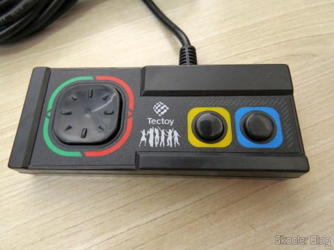 Controles para Master System - Tec Toy - Originais Novos 6 Controle do DVD Player Karaokê Dance Machine DVT-F800 da Tec Toy, 100% compatível com o Master System clássico