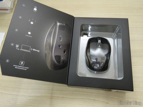 Mouse Logitech MX Anywhere 2, em sua embalagem