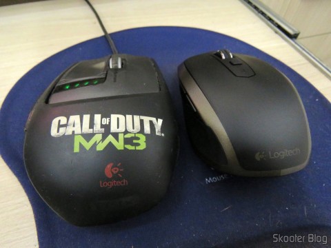 Mouse Logitech MX Anywhere 2 ao lado do Mouse Logitech G9X