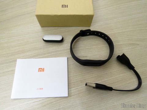 Pulseira Inteligente Xiaomi Mi Band 1S e acessórios