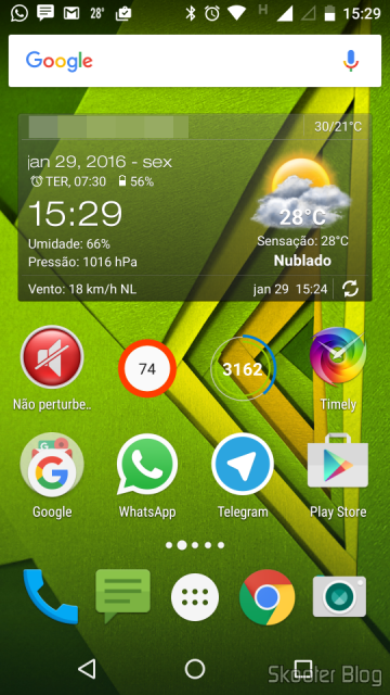 Minha tela inicial com o widget da Mi Band Tools